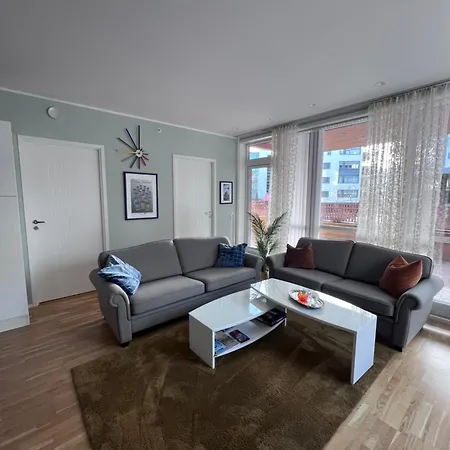 Апартаменты Downtown Cozy *